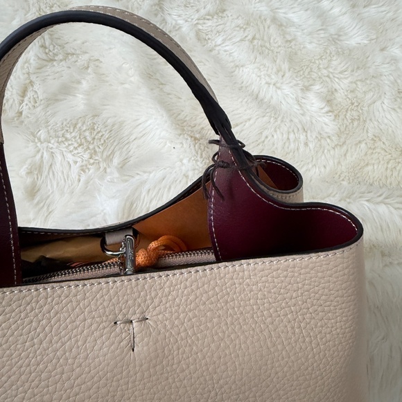 TOD’S APA SACCA Bag in Leather Micro BRAND NEW CREAM COLOR - Picture 10 of 15